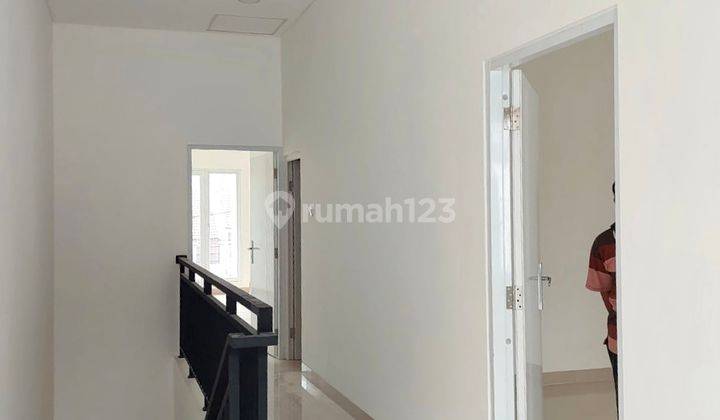 Dijual Rumah Baru 170m2 2 Lantai Kondisi Baru, di Kav.dki, Jakbar 2