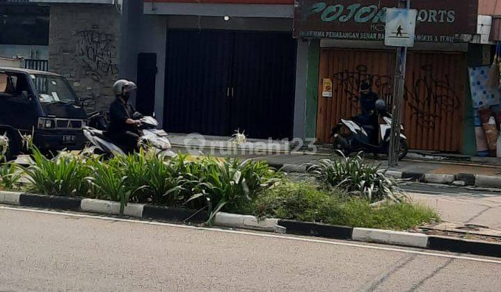 Ruko 3 Lantai Strategis di Pinggir Jalan Meruta, Jakarta Barat 2