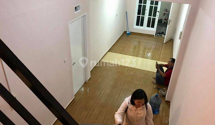 Rumah 2 lantai di Komplek Ciledug Indah Tangerang Strategis  2