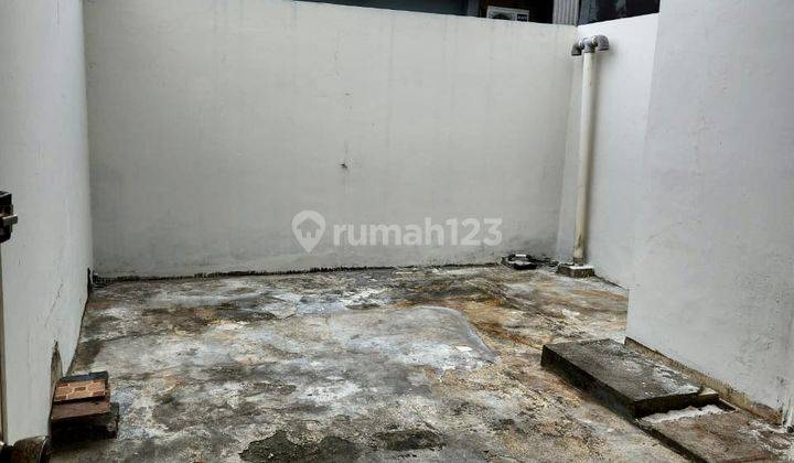 Ruko Komersil 2,5 Lantai Siap Pakai Dan Strategis di Bsd 2