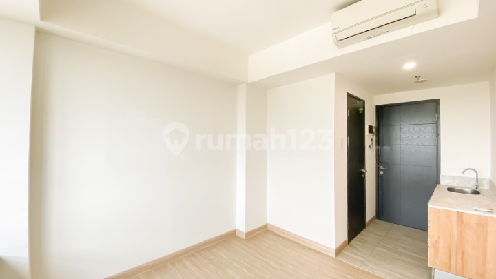 Apartement Collins Boulevard City View di Tangerang Selatan  1