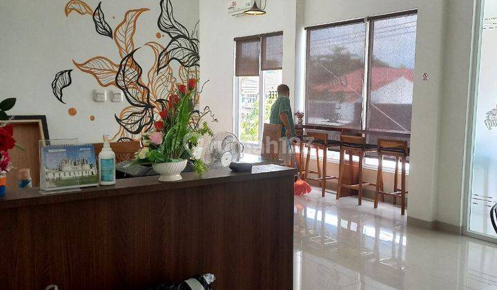 RUKO FULL ISI PINGGIR JALAN RAYA 4