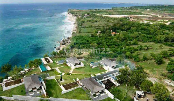 Villa for sale in Pecatu Bali 1