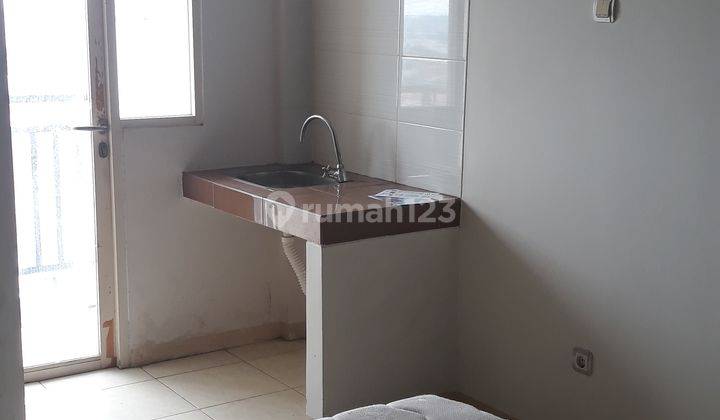 Studio Apartemen Green Like View 2