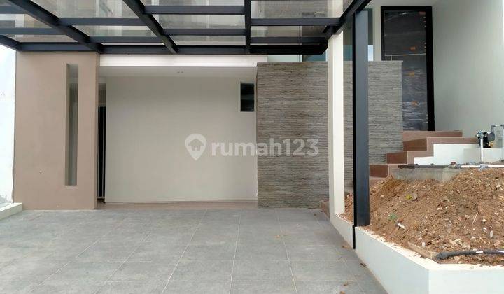 Rumah 2,5 Lantai Siap Huni di Citra Garden, Jakarta Barat 2