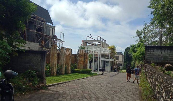 Lease hold / dikontrakan tanah di komplek villa komersil di ungasan 1
