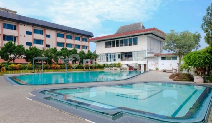 Hotel Bintang Tiga di Jember lokasi nol jalan propinsi SHM 3