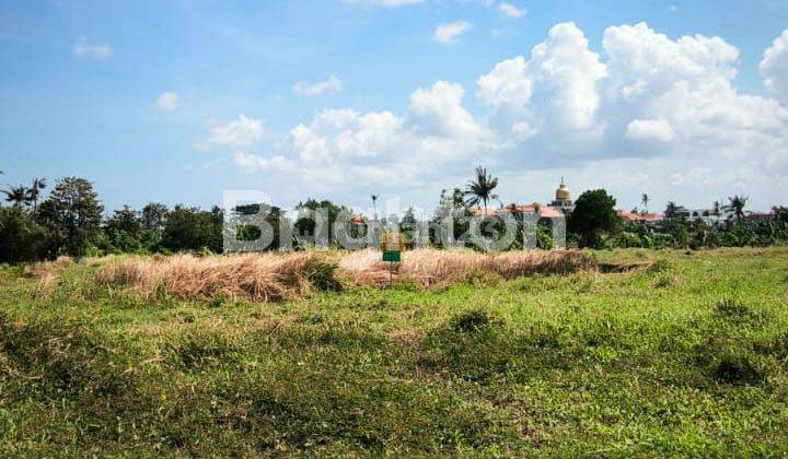 TANAH KAWASAN VILA DEKAT PANTAI LIMA 1