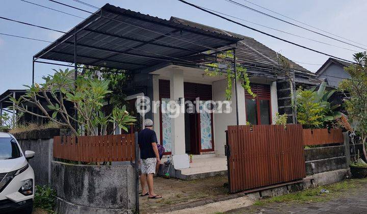 SIMPLE HOUSE IN THE GRIYA ANYAR COMPLEX - BONGAN 1