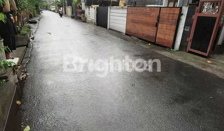  Rumah 2 Lantai Di Gatsu Denpasar