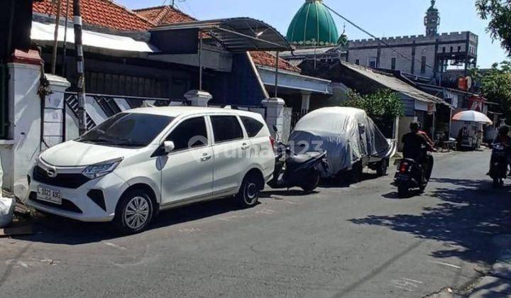 Rumah 2 Lantai Di Raya Kedung Baruk 2