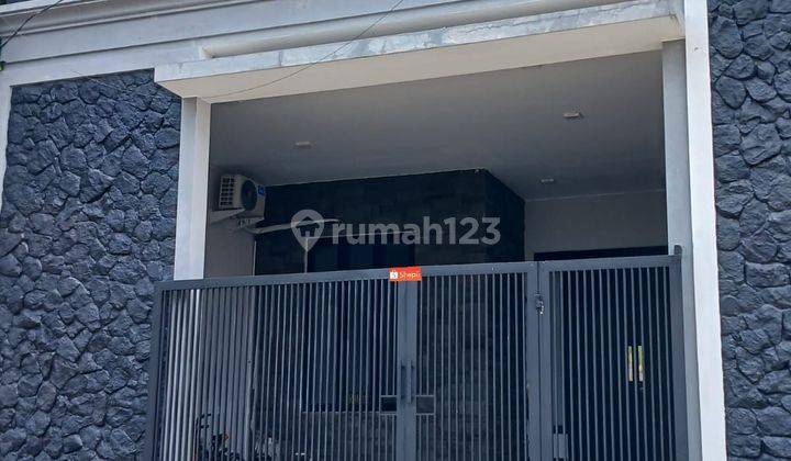 Rumah 2 Lantai Siap Huni Selangkah Ke A Yani 1