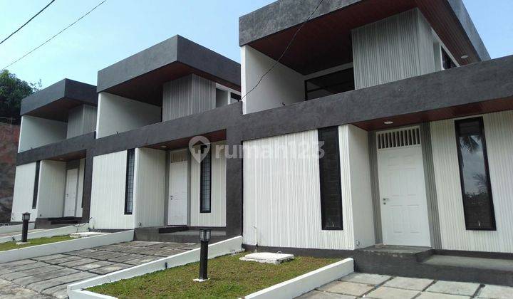 Rumah Modern Model Apartemen Di Kairagi Manado  1