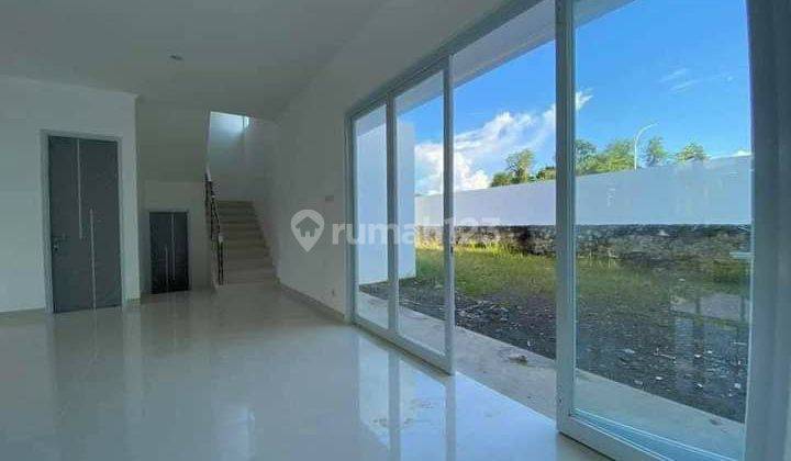 Rumah Dua Lantai Modern Minimalis Lokasi Exclusive Dan Asri  2