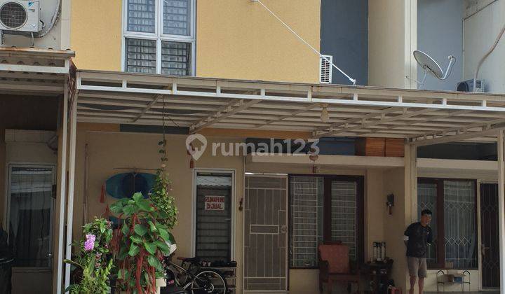 Rumah di Premier park 2 2 Lantai SHM hadap Utara cluster nyaman  1