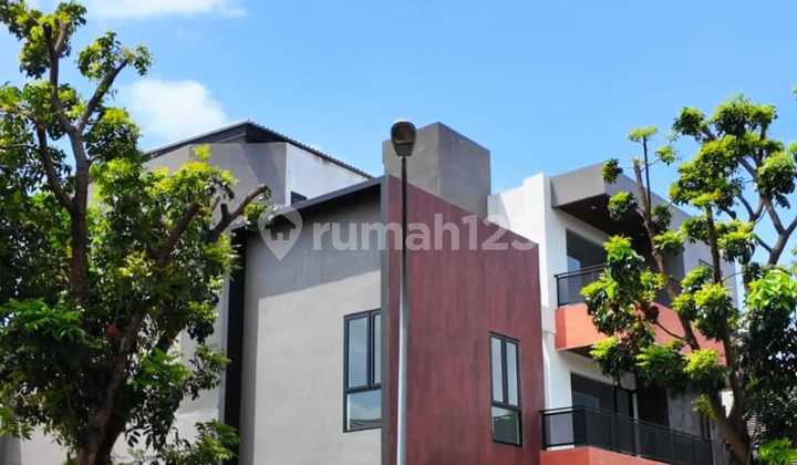 Dijual Rumah Baru di Cluster Palmyra Alam Sutera - Semi Furnished