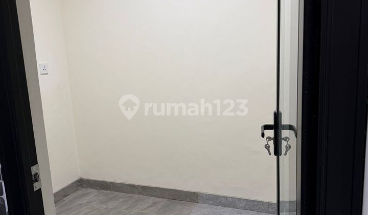 For Sale Strategic Location House, Milano Cluster in Gading Serpong 2