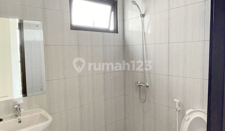 For Sale New Corner House at Aure The Mozia BSD For Sale New Corner House at Aure The Mozia BSD