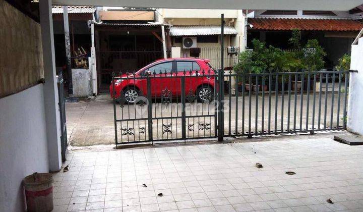 DI JUAL RUMAH SIAP HUNI KONDISI BAGUS 4