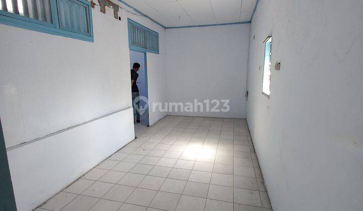 Di jual rumah lt 4 sudah renovasi dekat gajah mada 2