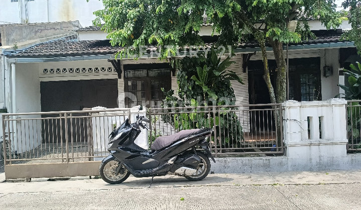 Jual Cepat Rumah Di Taman Kopo Indah 1, Cocok Untuk Investasi. Jual Cepat Rumah Di Taman Kopo Indah 1, Cocok Untuk Investasi.