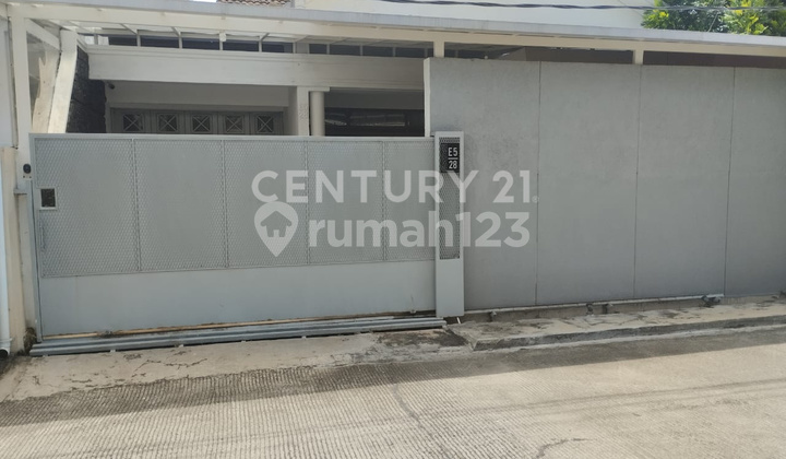 Dijual Cepat Rumah Di Taman Holis Indah 1 Dijual Cepat Rumah Di Taman Holis Indah 1