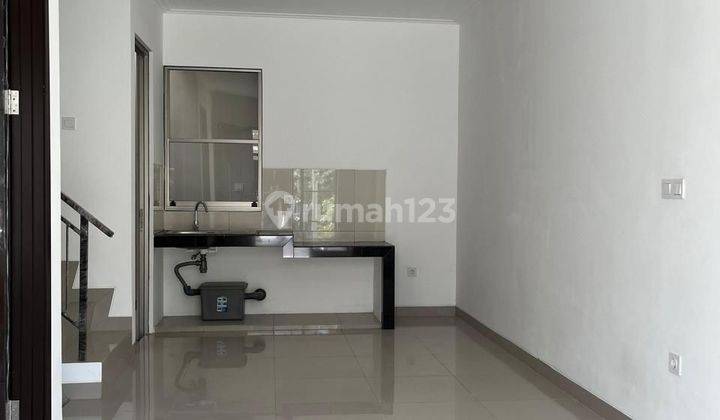 Rumah 2lantai Dijual Cepat Area Pik2  1