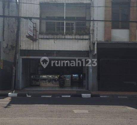 Ruko 2lt Dijual Cepat Area Otista Bsndung 1