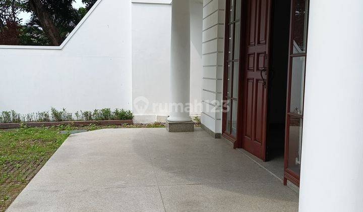 Sewa Rumah Menteng Modern Classic 600juta tahun 2