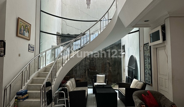 Rumah 2 Lantai Duri Kepa Jalan Lebaarrr Lokasi Strategiss 2