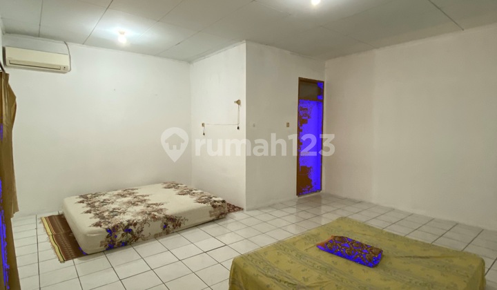 Rumah 2 Lantai Di Taman Ratu Lingkungan Tenang Dan Nyaman