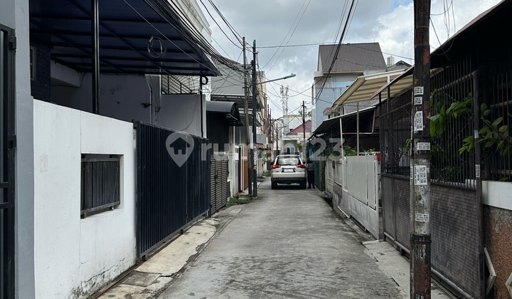 Brand New 3-Storey House in Duri Kepa Best Deal Price 2