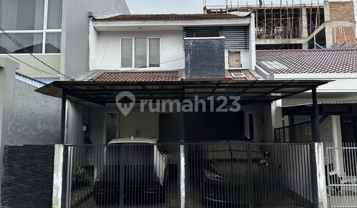 Rumah 1.5 Lantai Puri Indah Best Deal Lokasi Favorite