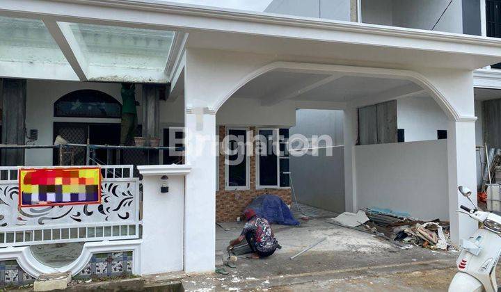 Rumah berkonsep arabian di perum Regency 1