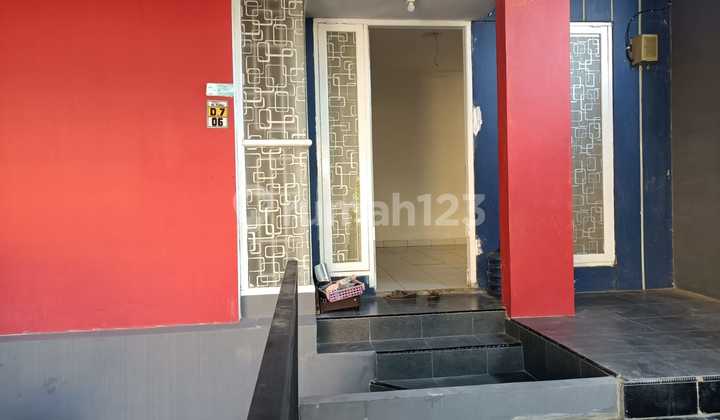 Semi-Furnished Residence Near Junior High School 22 South Balikpapan. 2