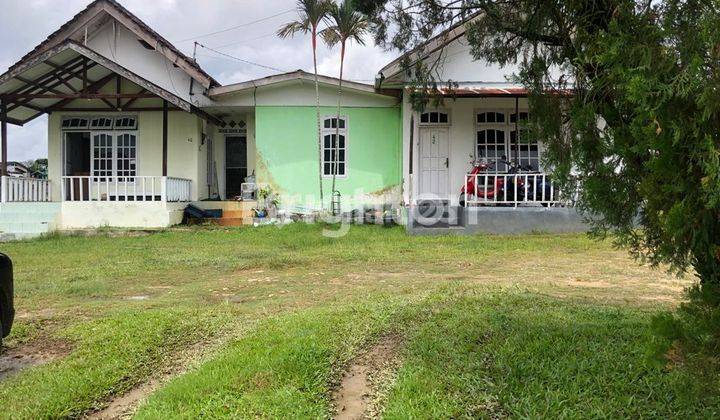Rumah plus paviliun ditengah kota balikpapan