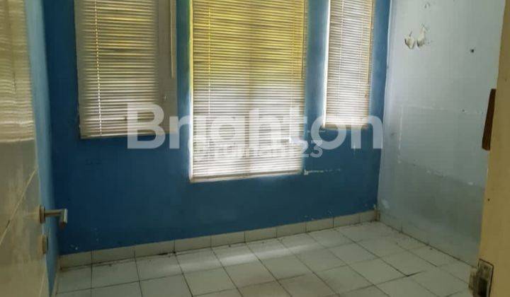 Rumah minimalis dan di hook serta  di sepinggan Semi Furnished 5