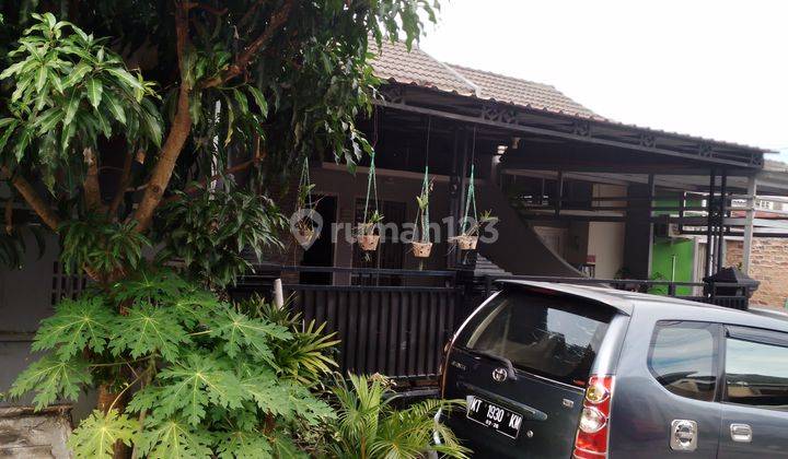 Rumah sultan tingkat 3 di perum regency castarica 1