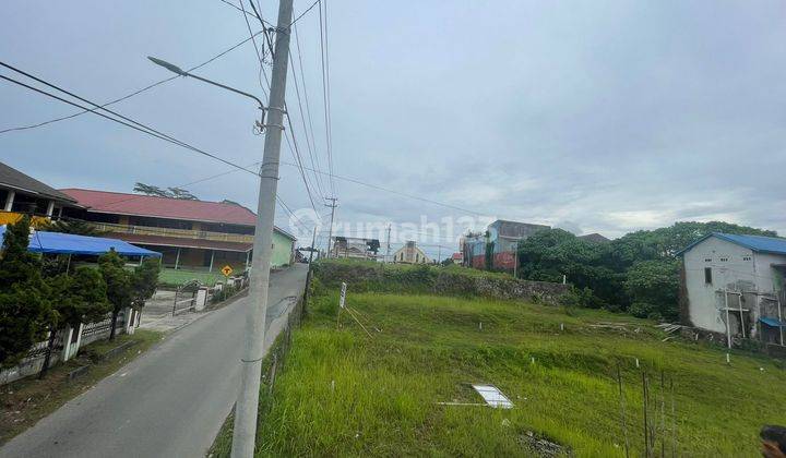 Tanah luas di pinggir jalan besar di Jl. AW. Syachrani