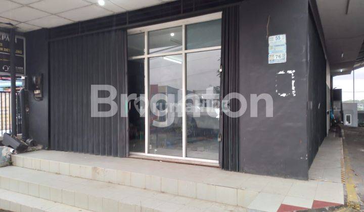 Workshop luas di pinggir jalan besar dan ditengah kota balikpapan 5