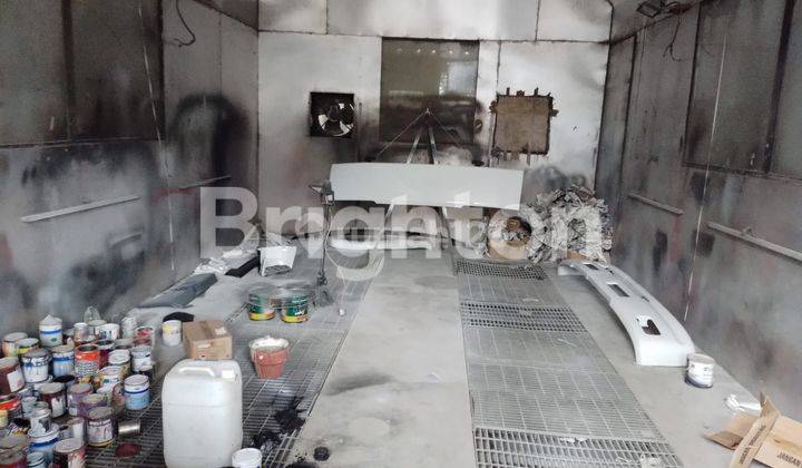 Workshop luas di pinggir jalan besar dan ditengah kota balikpapan 7