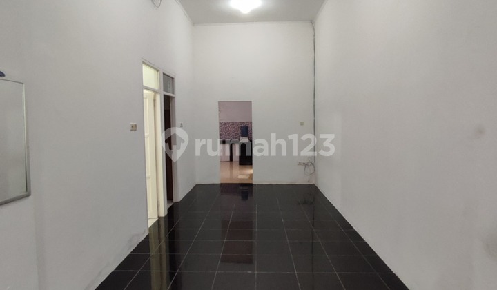 rumah modern minimalis   cocok untuk keluarga kecil 13