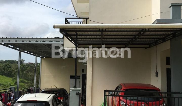 Hunian unik dekat perumahan Grand city