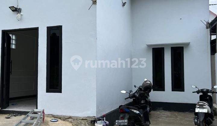 Hunian Minimalist Modern Siap Huni Dijual Dekat Sman6 Balutar