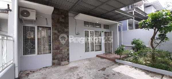 Modern Minimalist Ready-to-Live Semi-Furnished Beautiful House In Regency 2