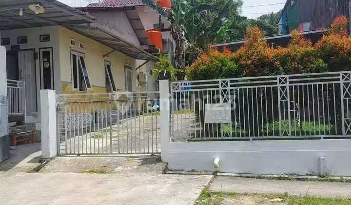 Rumah Halaman Luas Dekat Terminal Batu Ampar Balikpapan