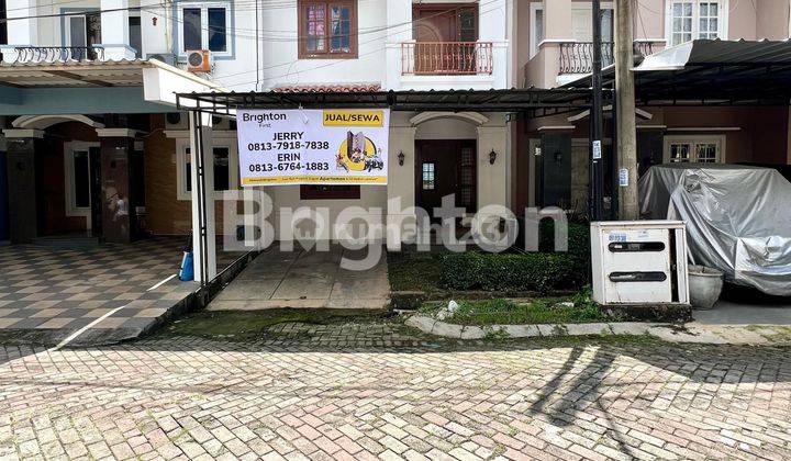 TOWNHOUSE CANTIK KAWASAN ELITE CELENTANG 1