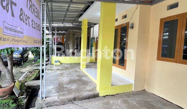 RUMAH BAGUS DAN NYAMAN DI KOMPLEK PERUMAHAN 2