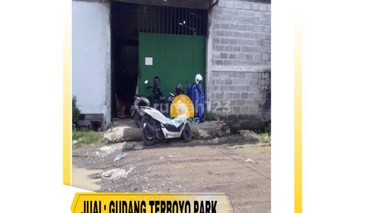 Dijual Gudang Di Terboyo Park 1