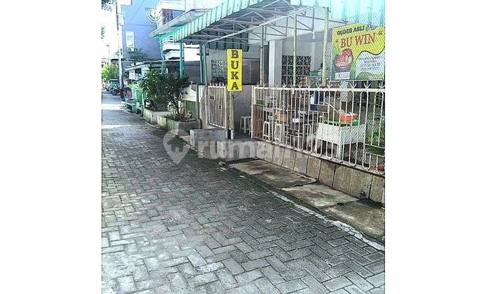 For Sale House In The City Center 1